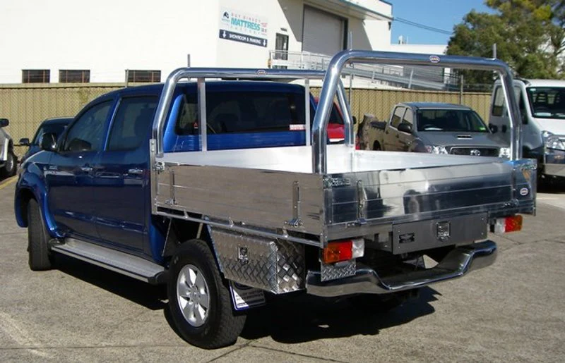 Toyota HiLux 4wd Cab Chassis Tub Body With Bumper 04/2005 - 08/2015 - Towbar Kit
